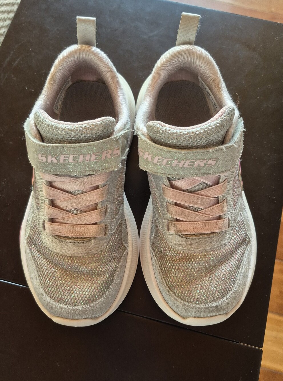 Skechers Kids Sneakers Size 11